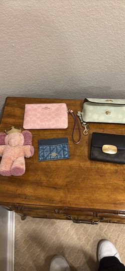 Coach  scarf key chain wallet