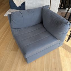 Single Seater Cozy Sofa