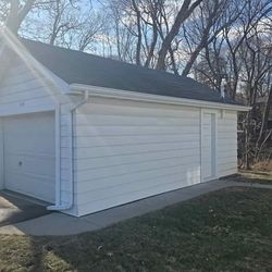 White Garage-like New 