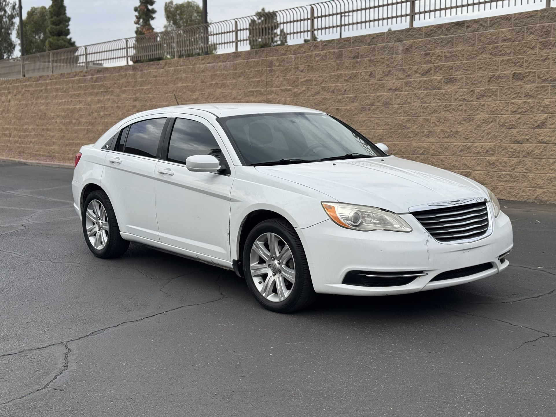 2013 Chrysler 200