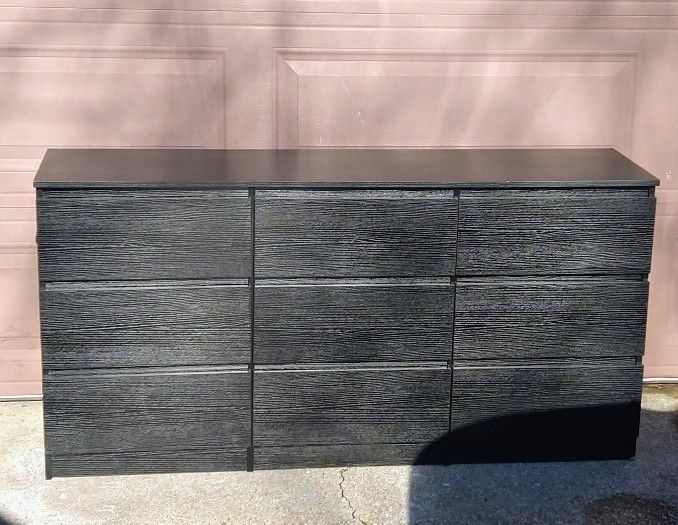 Black Dresser