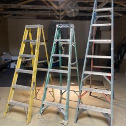 Escaleras Una De 8’ Y Dos De 6’