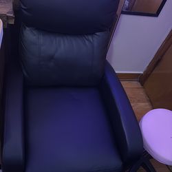 Adult recliner chair