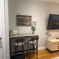 Bar Table Set With Stools