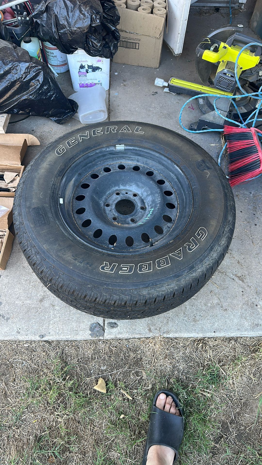 Nissan Titan Parts A Arms N Spare Tire New