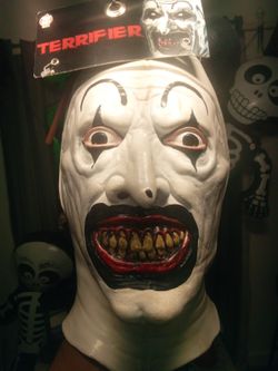 Terrifier Mask