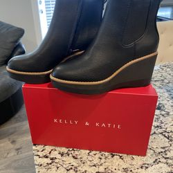 New Kelly & Katie Womens Black Boots Size 6