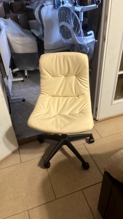 Vanity/ Office Chair