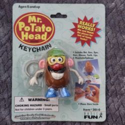 vintage 1997 Basic Fun Mr. Potato Keychain