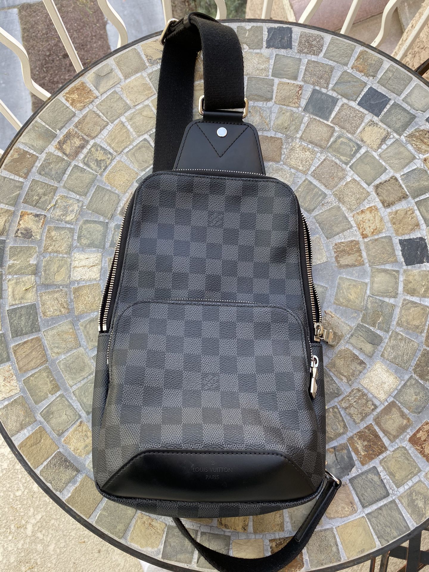 Louis Vuitton Avenue Sling Messenger Bag