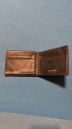 Leather wallet free