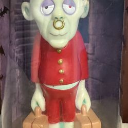 Mad monster party zombie bellhop RankinBass