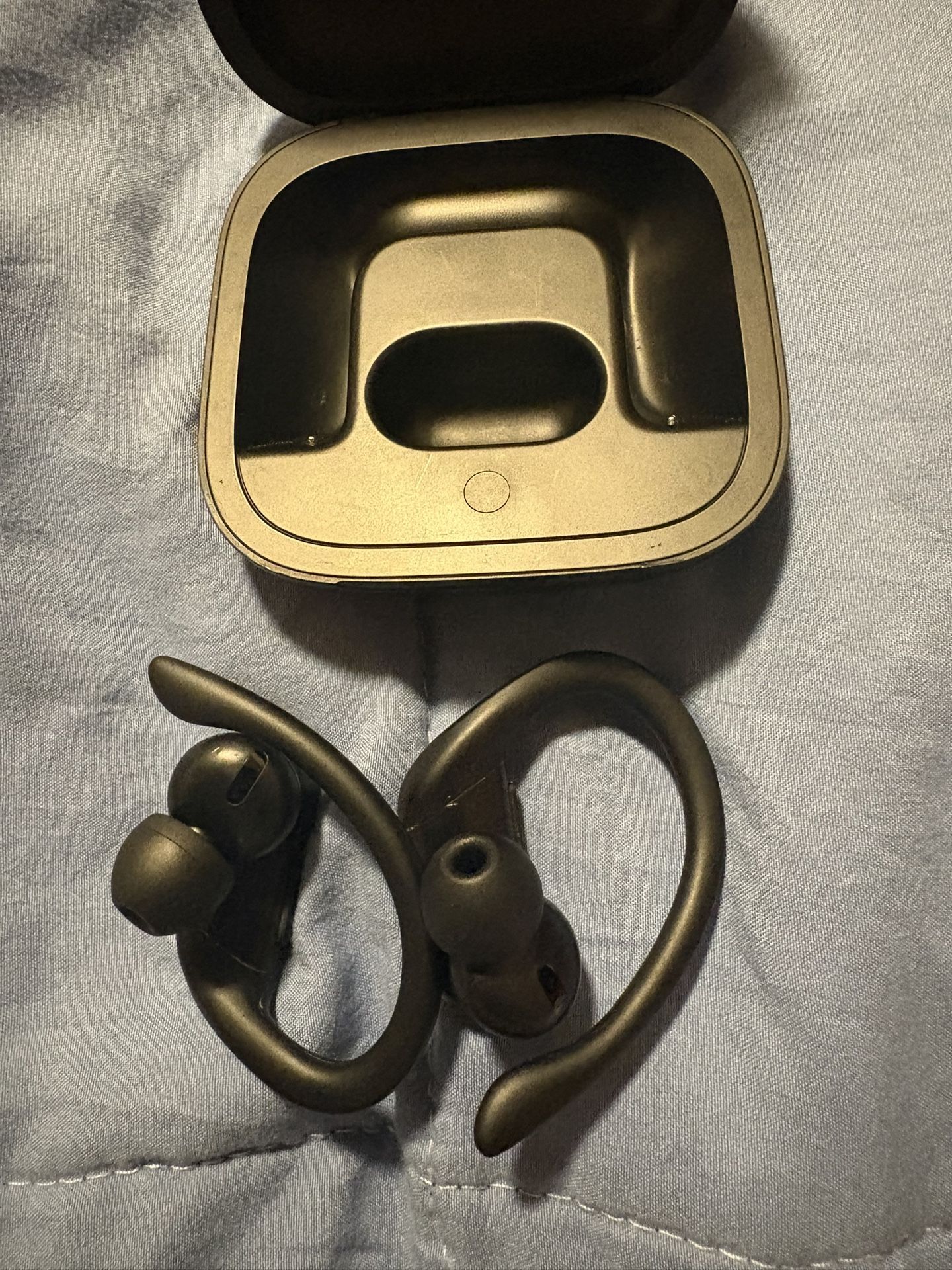  Beats Powerbeats Pro Bluetooth Headphones Black