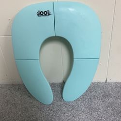 Jool baby products collapsible folding potty training seat