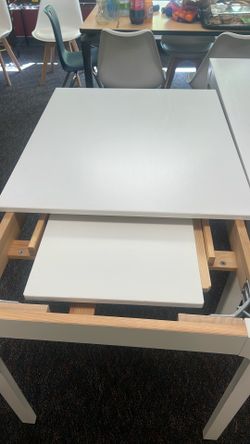 IKEA extending table (small)
