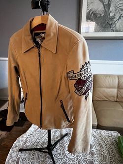 🏍️ Genuine Harley-Davidson Women’s Tan Leather Jacket – Unique Rose & Eagle Artwork