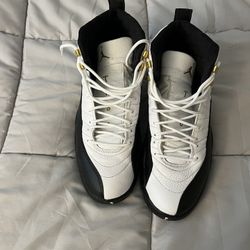 Jordan 12s 