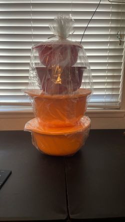 Tupperware 4 Piece Set