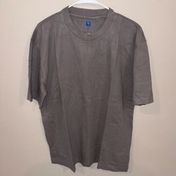 Yeezy x Gap NEW T Shirt - Light Gray - SIZE MEDIUM