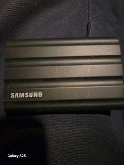Samsung T7 Sheild Portable SSD 4tb