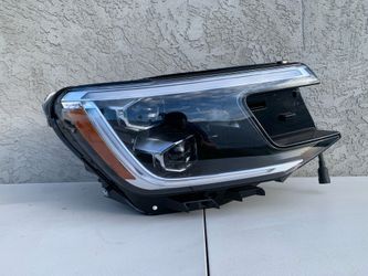 VW Atlas Cross Sport Right Passenger Headlight