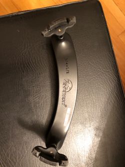 Adjustable shoulder rest , size 1/2 to 3/4