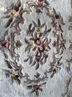 Lovely Wool Rug