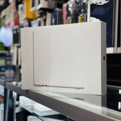 MacBook Air 13in M3 Chip 