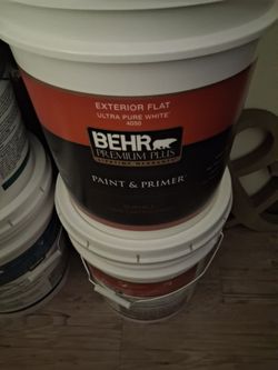 Behr exterior paint 5 gal..