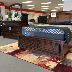 Queen And King Platform Bed With Two Drawer Storage 