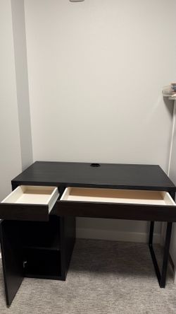 IKEA MICKE Desk Black-Brown Workstation Modern Minimalist Writing Desk Assembled 41x19"