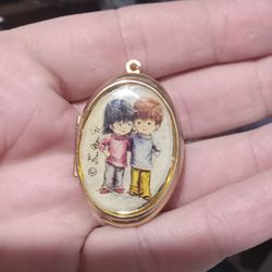 Fran Mar Locket