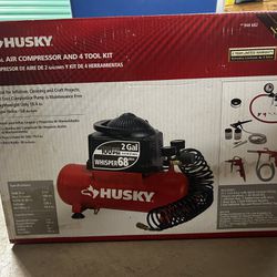 HUSKY 2 Gal Air Compressor & 4 Took Kit