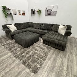 Sectional Couch - Free Delivery 