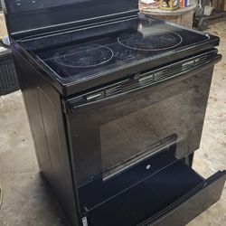 GE 30 inch  5 burner freestanding black stove