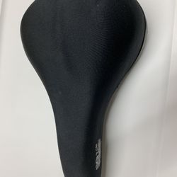 Comfortable Bicycle Gel Seat - Excellent Condition