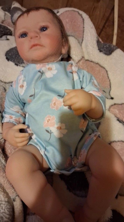 17in Realistic Reborn Baby Girl Doll