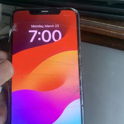 iPhone 11 Pro Max Has Cracks Screen Unlocked 64gb