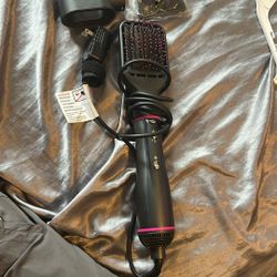 One-Step Hair Dryer and Volumizer Hot Air Brush
