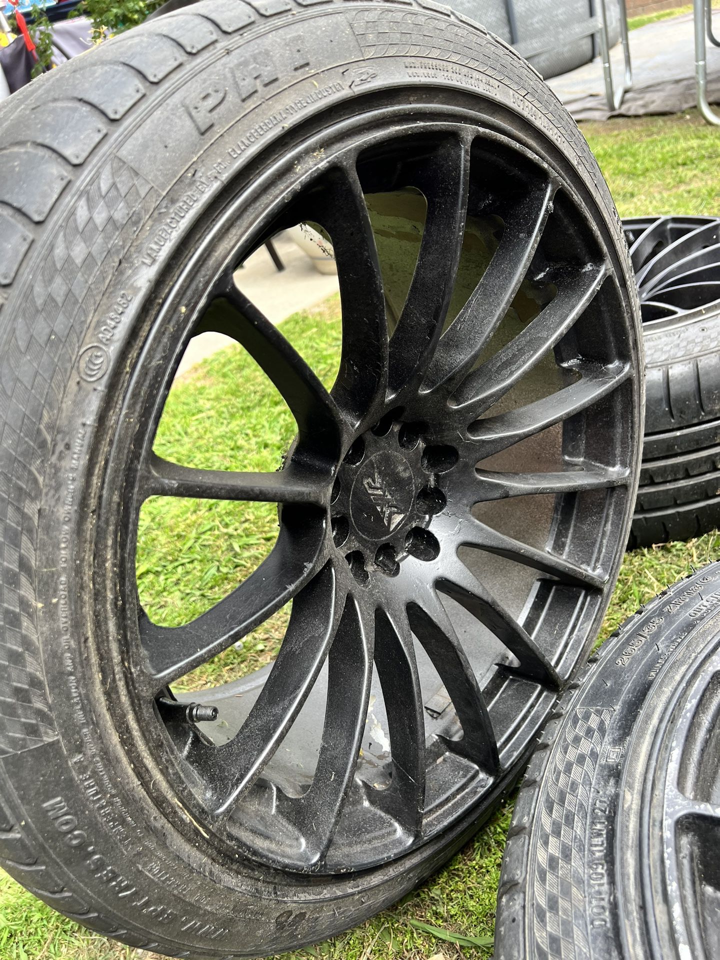 XXR Wheel and Tires 265/35/ZR18