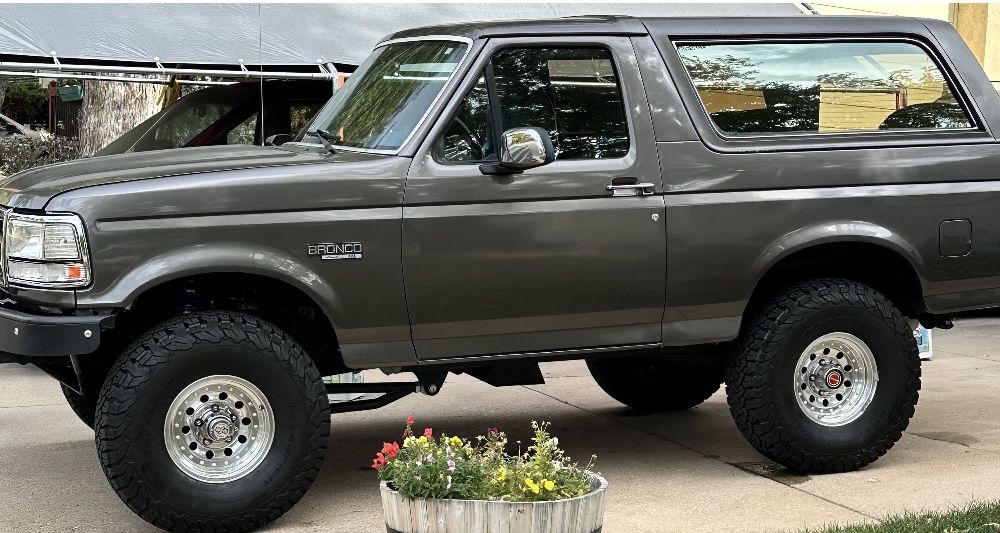 1993 Ford Bronco
