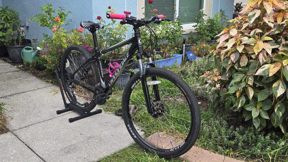 mountain bicycles en14766 giant Boulder SE XC 26 Aluminum Bike Black/Blue This flat Disc Brakes Merida Mtb En