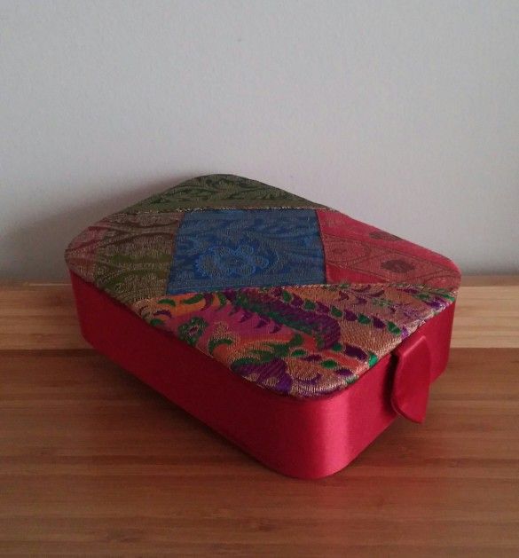 Decorative Embroidered Red Satin Jewelry Case 