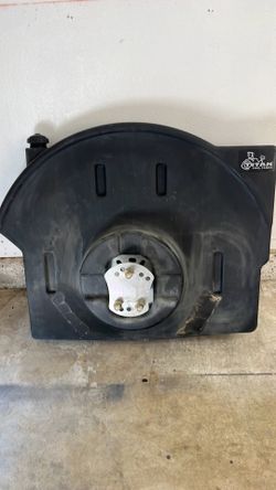 Jeep spare tire fuel tank