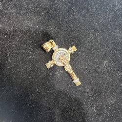 Crucifix 2 Inches Height 15.7 Grams 14k