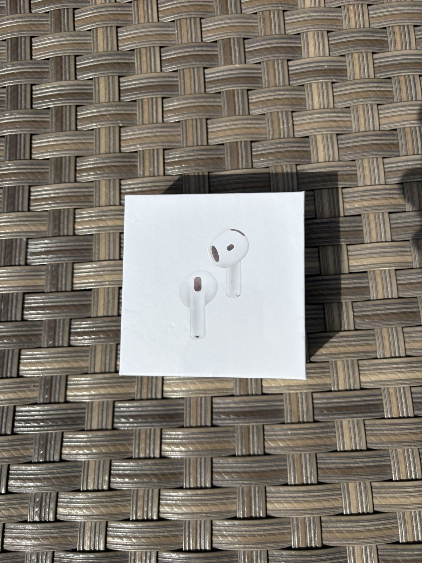 Airpods 4