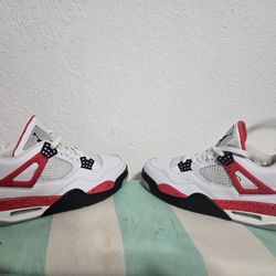 Nike Air Jordan 4 Retro sneakers size