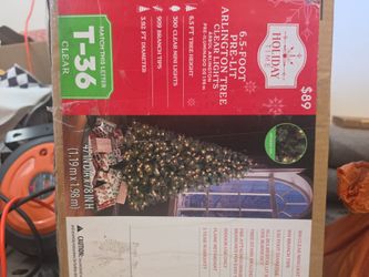 Artifical Christmas Tree🎄