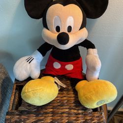 New Disney Store Original Mickey Mouse Plush Medium 17 Inch Tall 