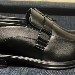 men's black Perry Ellis dress shoes, size 12